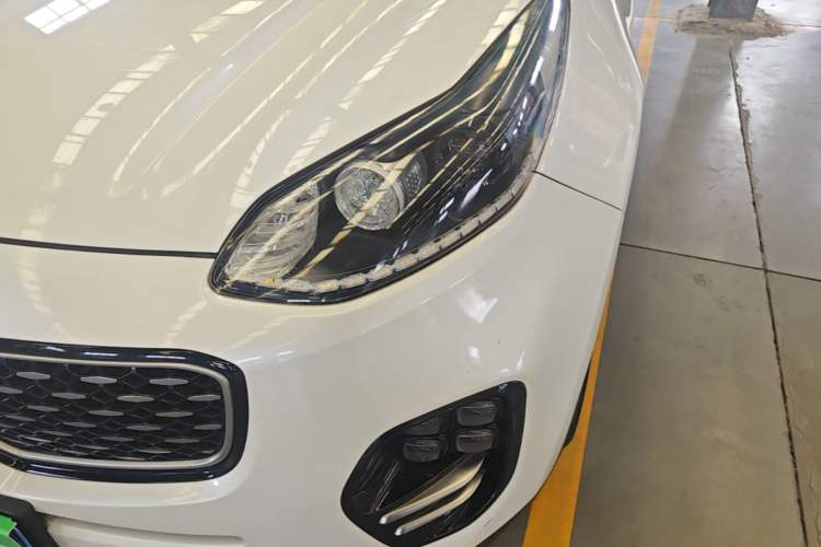 Used Kia KX5 2016 1.6T Automatic Two-Wheel Drive DLX Left Front Headlight