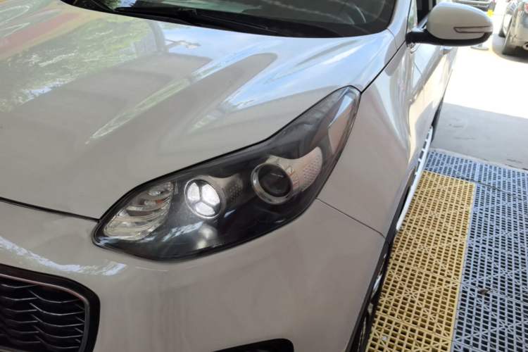 Used Kia KX5 2016 2.0L Automatic 2WD Premium Left Front Headlight