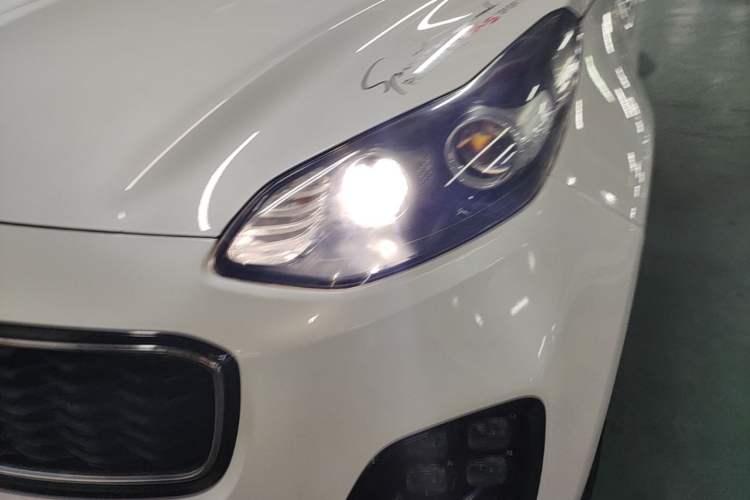 Used Kia KX5 2016 2.0L Automatic 2WD Premium Left Front Headlight