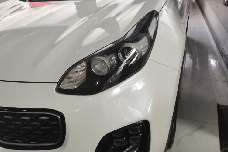 Used Kia KX5 2016 1.6T Automatic Two-Wheel Drive DLX Left Front Headlight