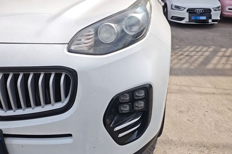 Used Kia KX5 2016 1.6T Automatic Two-Wheel Drive DLX Left Front Headlight