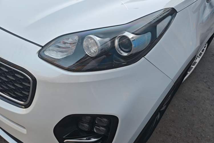 Used Kia KX5 2016 1.6T Automatic Two-Wheel Drive DLX Left Front Headlight