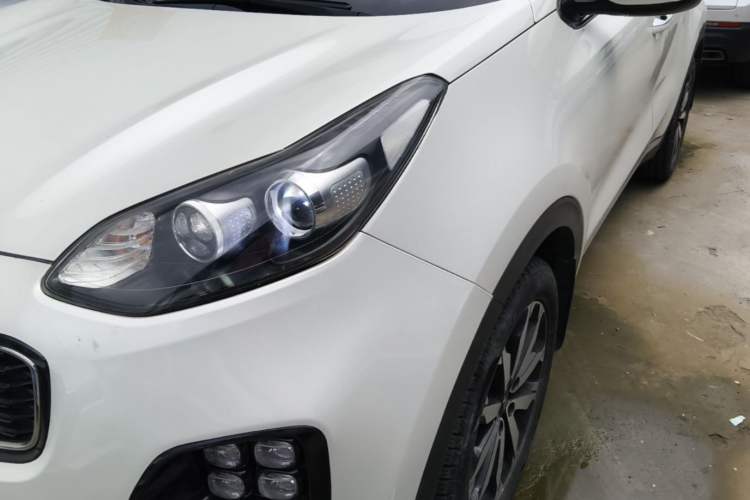Used Kia KX5 2016 2.0L Automatic 2WD Premium Left Front Headlight