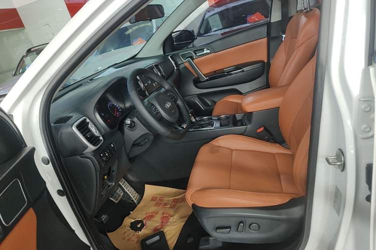 Used Kia KX5 2016 1.6T Automatic Two-Wheel Drive DLX Left Front Seat