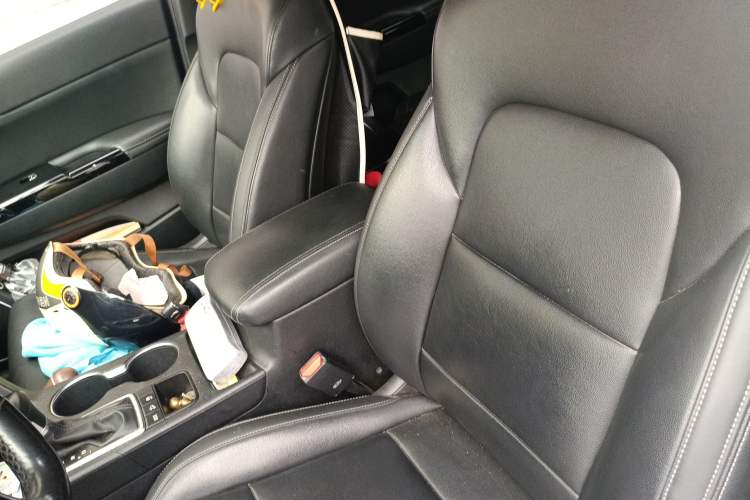 Used Kia KX5 2016 1.6T Automatic Two-Wheel Drive Premium Left Front Seat