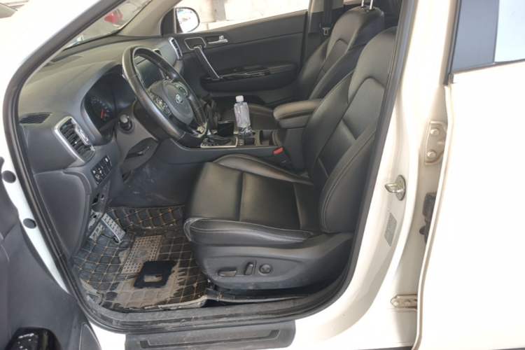 Used Kia KX5 2016 1.6T Automatic Two-Wheel Drive DLX Left Front Seat