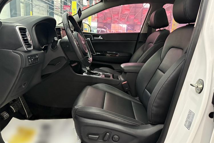 Used Kia KX5 2016 1.6T Automatic Two-Wheel Drive DLX Left Front Seat