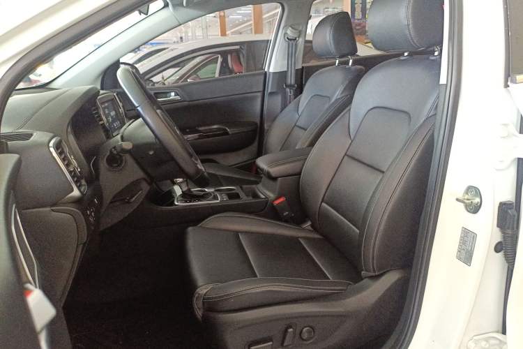 Used Kia KX5 2016 1.6T Automatic Two-Wheel Drive DLX Left Front Seat