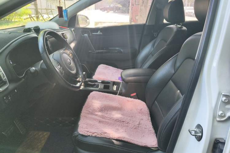 Used Kia KX5 2016 1.6T Automatic Two-Wheel Drive DLX Left Front Seat