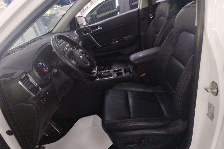 Used Kia KX5 2016 1.6T Automatic Two-Wheel Drive DLX Left Front Seat