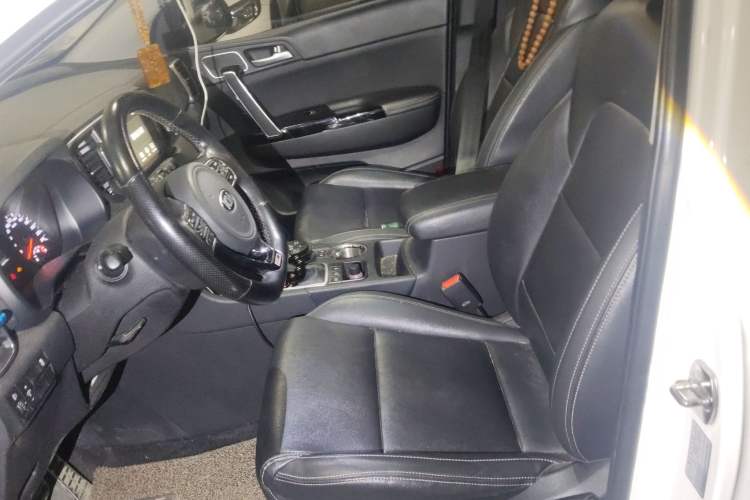Used Kia KX5 2016 1.6T Automatic Two-Wheel Drive DLX Left Front Seat