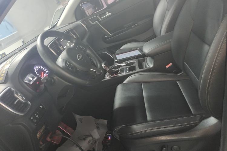 Used Kia KX5 2016 2.0L Automatic 2WD Premium Left Front Seat