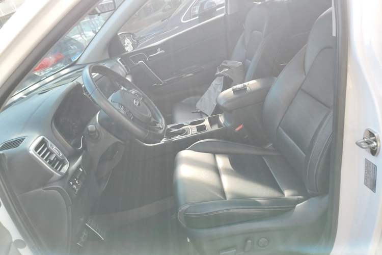 Used Kia KX5 2016 1.6T Automatic Two-Wheel Drive DLX Left Front Seat