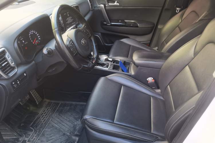 Used Kia KX5 2016 1.6T Automatic Two-Wheel Drive DLX Left Front Seat