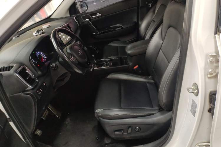 Used Kia KX5 2016 1.6T Automatic Two-Wheel Drive DLX Left Front Seat