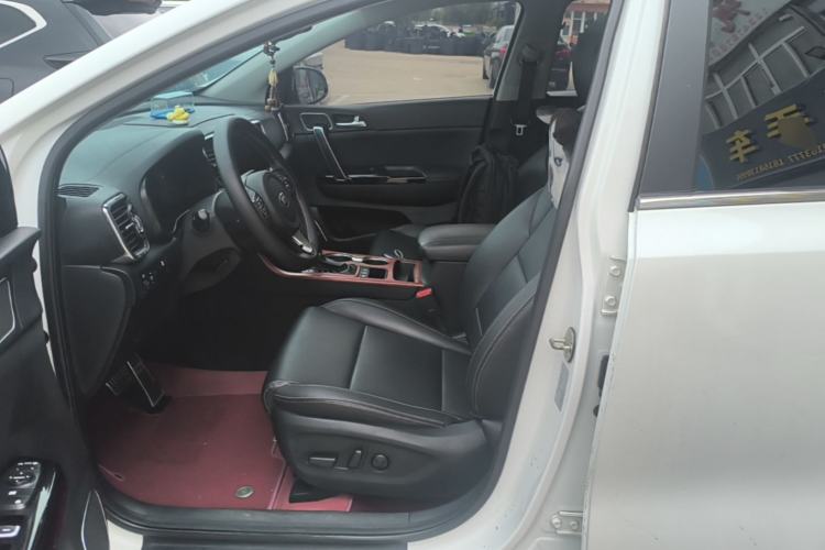 Used Kia KX5 2016 2.0L Automatic 2WD GLS Left Front Seat