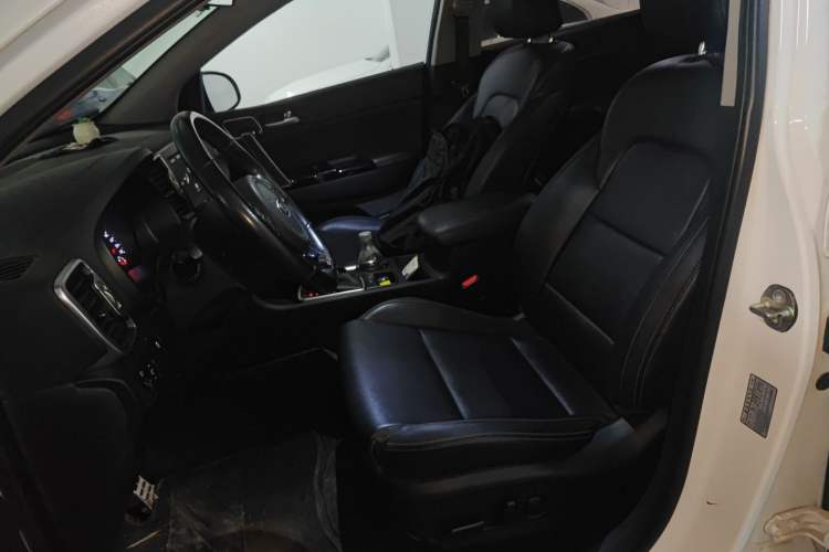 Used Kia KX5 2016 1.6T Automatic Two-Wheel Drive Premium Left Front Seat