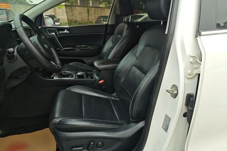 Used Kia KX5 2016 2.0L Automatic 2WD Premium Left Front Seat