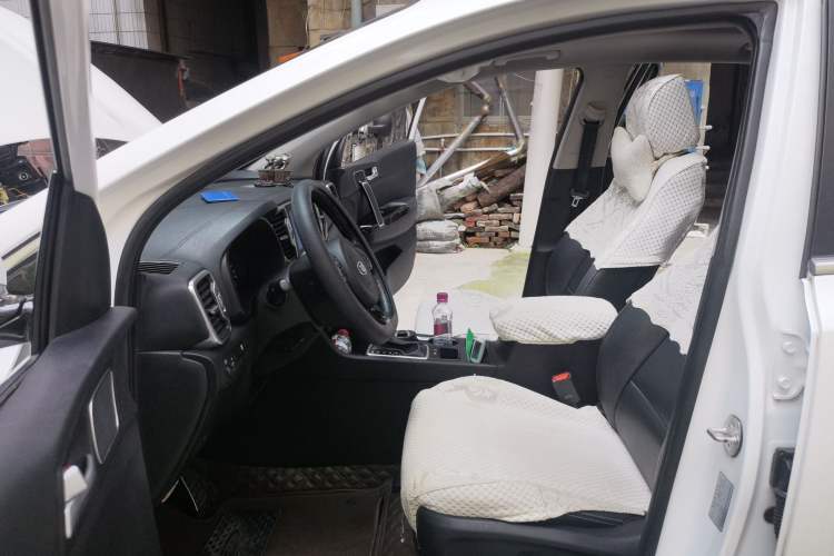 Used Kia KX5 2016 1.6T Automatic Two-Wheel Drive DLX Left Front Seat