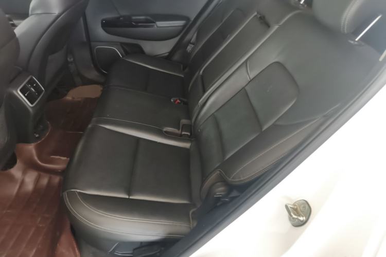 Used Kia KX5 2016 1.6T Automatic Two-Wheel Drive DLX Left Rear Seat