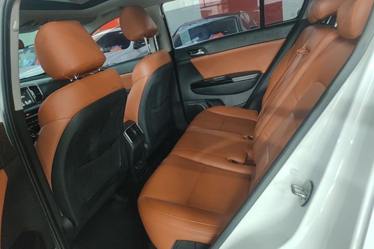 Used Kia KX5 2016 1.6T Automatic Two-Wheel Drive DLX Left Rear Seat