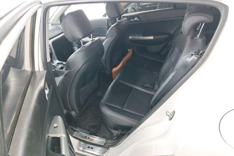 Used Kia KX5 2016 2.0L Automatic 2WD GLS Left Rear Seat