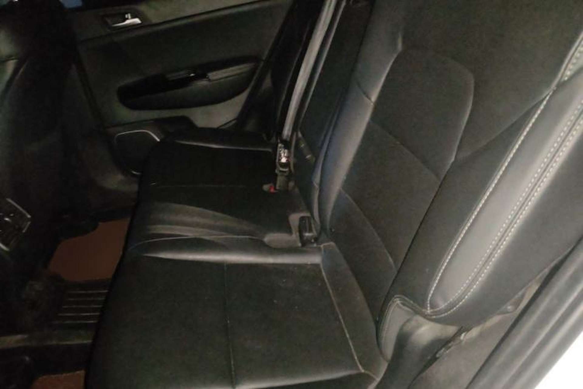 Used Kia KX5 2016 2.0L Automatic 2WD GLS Left Rear Seat