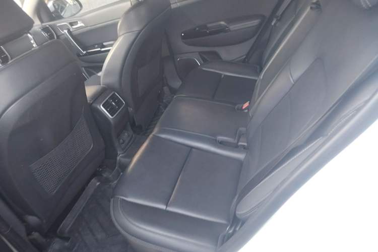 Used Kia KX5 2016 1.6T Automatic Two-Wheel Drive DLX Left Rear Seat