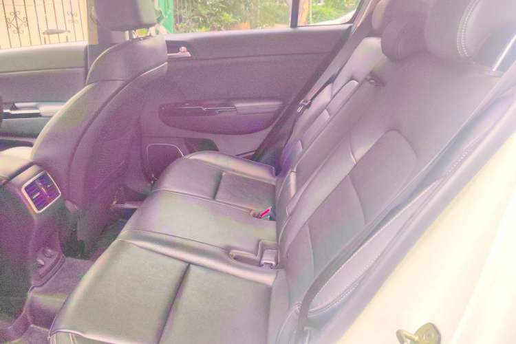 Used Kia KX5 2016 1.6T Automatic Two-Wheel Drive DLX Left Rear Seat