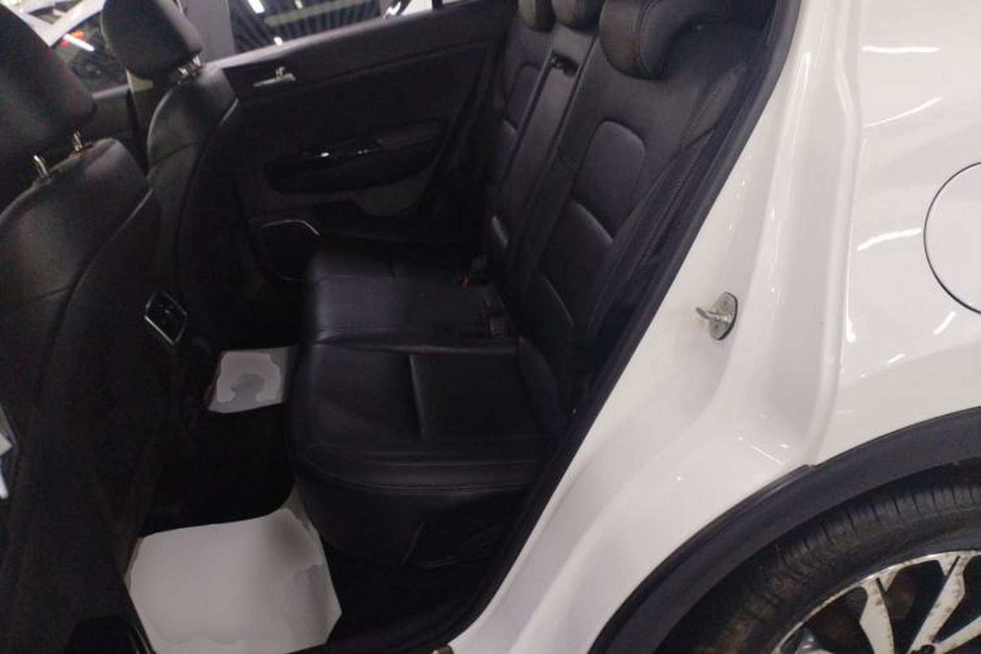 Used Kia KX5 2016 1.6T Automatic Two-Wheel Drive DLX Left Rear Seat