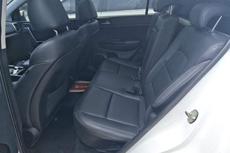 Used Kia KX5 2016 1.6T Automatic Two-Wheel Drive DLX Left Rear Seat