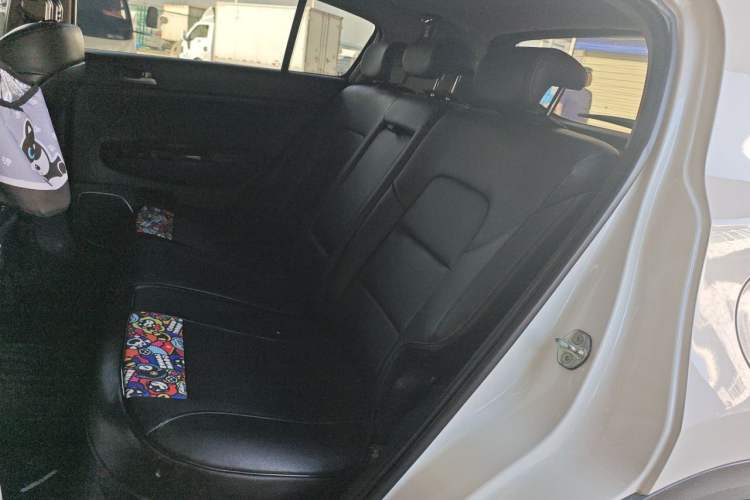 Used Kia KX5 2016 1.6T Automatic Two-Wheel Drive DLX Left Rear Seat