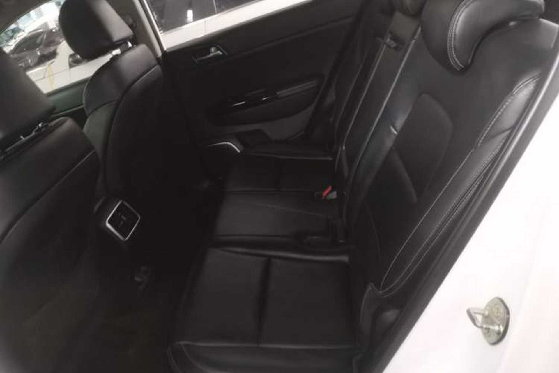 Used Kia KX5 2016 1.6T Automatic Two-Wheel Drive DLX Left Rear Seat