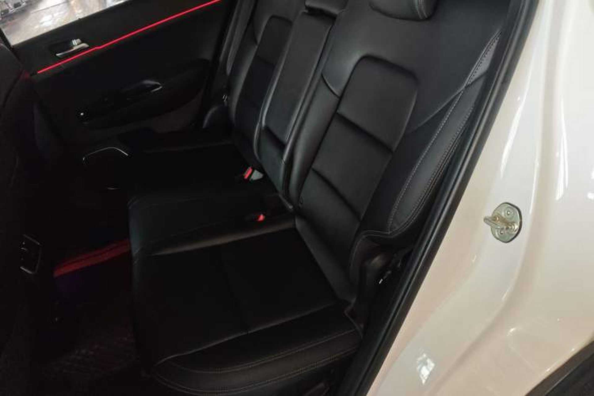 Used Kia KX5 2016 1.6T Automatic Two-Wheel Drive DLX Left Rear Seat