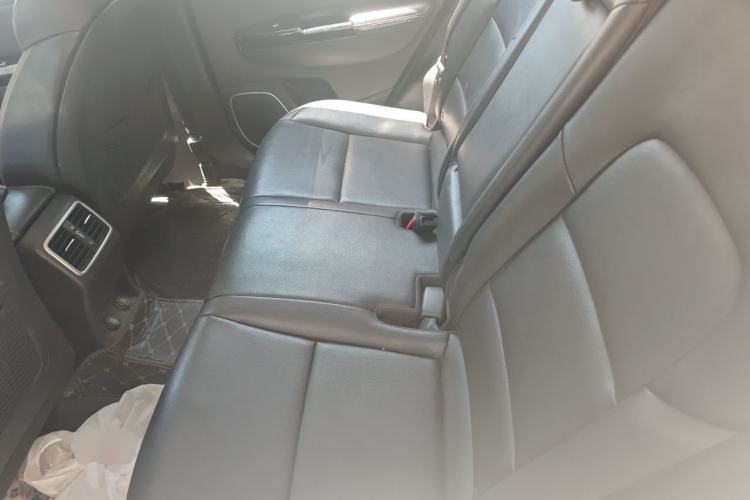 Used Kia KX5 2016 1.6T Automatic Two-Wheel Drive DLX Left Rear Seat