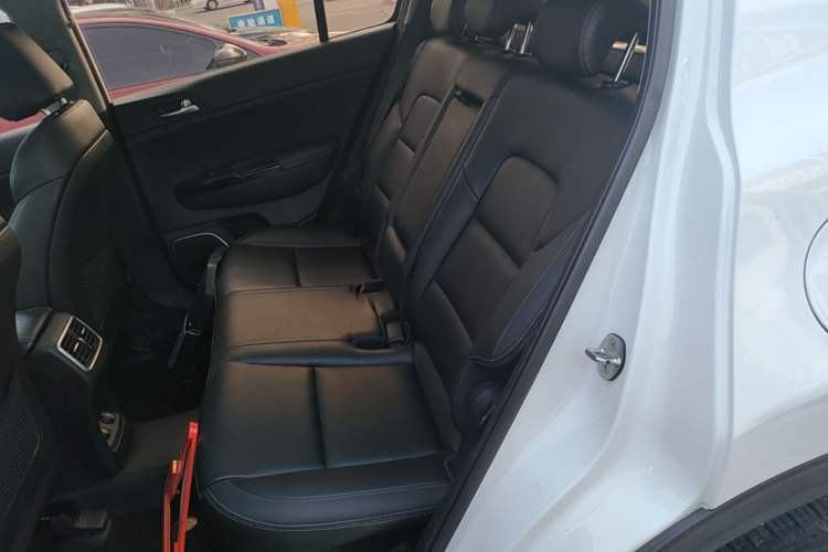 Used Kia KX5 2016 1.6T Automatic Two-Wheel Drive DLX Left Rear Seat