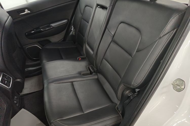 Used Kia KX5 2016 1.6T Automatic Two-Wheel Drive Premium Left Rear Seat