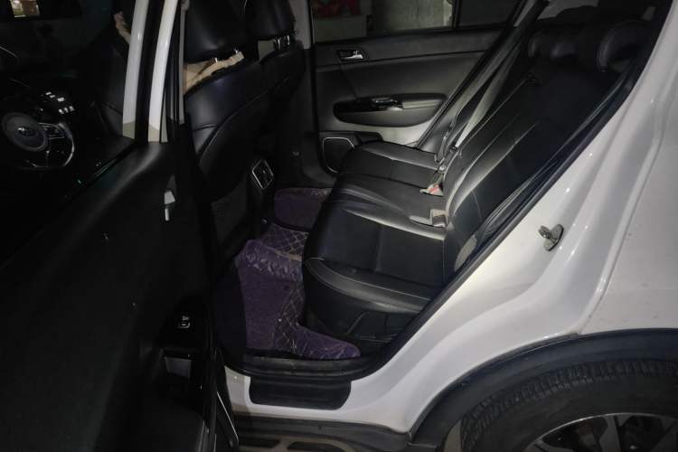 Used Kia KX5 2016 1.6T Automatic Two-Wheel Drive DLX Left Rear Seat