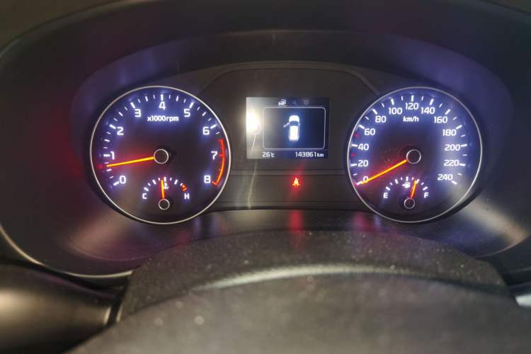 Used Kia KX5 2016 1.6T Automatic Two-Wheel Drive DLX Odometer Close Up