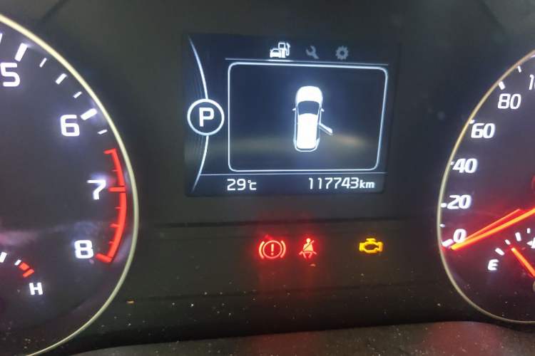 Used Kia KX5 2016 1.6T Automatic Two-Wheel Drive Premium Odometer Close Up