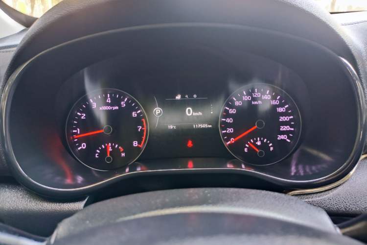 Used Kia KX5 2016 2.0L Automatic 2WD Premium Odometer Close Up