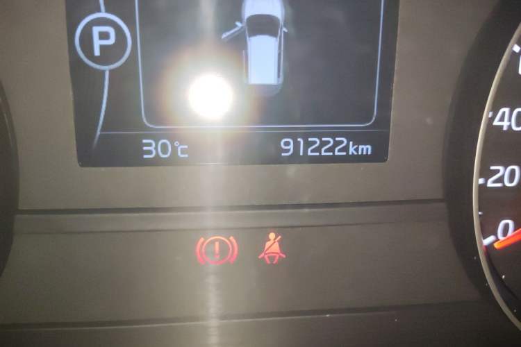 Used Kia KX5 2016 1.6T Automatic Two-Wheel Drive DLX Odometer Close Up