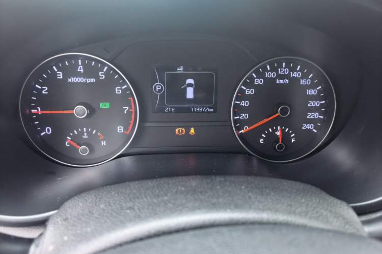 Used Kia KX5 2016 1.6T Automatic Two-Wheel Drive Premium Odometer Close Up