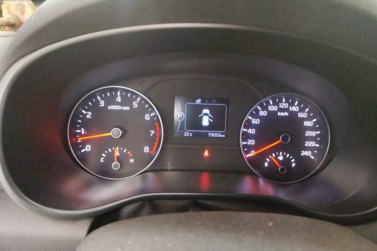Used Kia KX5 2016 1.6T Automatic Two-Wheel Drive Premium Odometer Close Up