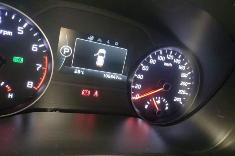 Used Kia KX5 2016 1.6T Automatic All-Wheel Drive Premium Odometer Close Up