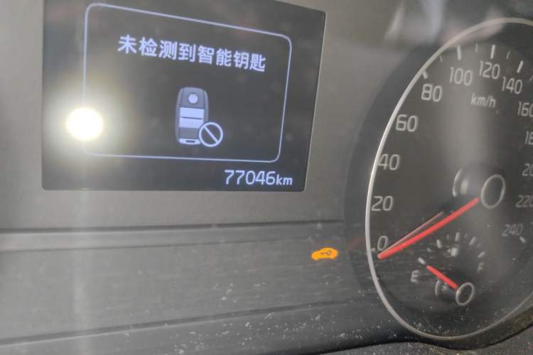 Used Kia KX5 2016 1.6T Automatic Two-Wheel Drive DLX Odometer Close Up