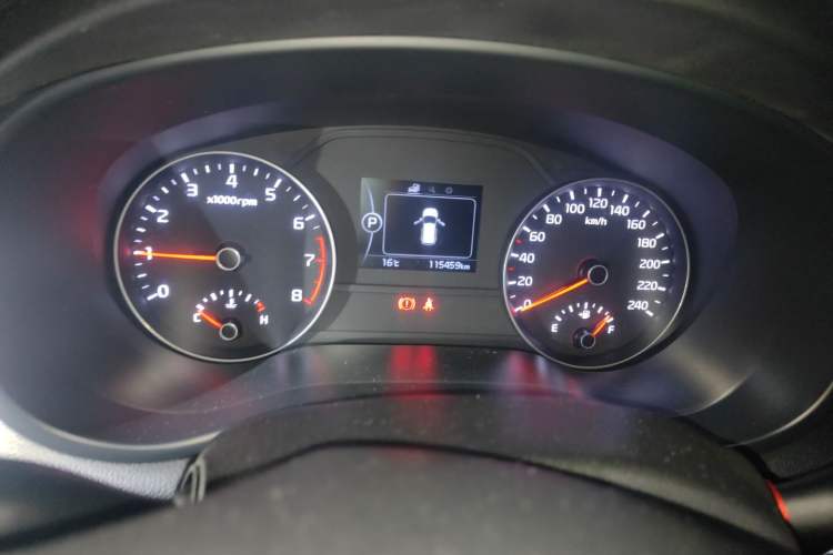 Used Kia KX5 2016 1.6T Automatic Two-Wheel Drive DLX Odometer Close Up