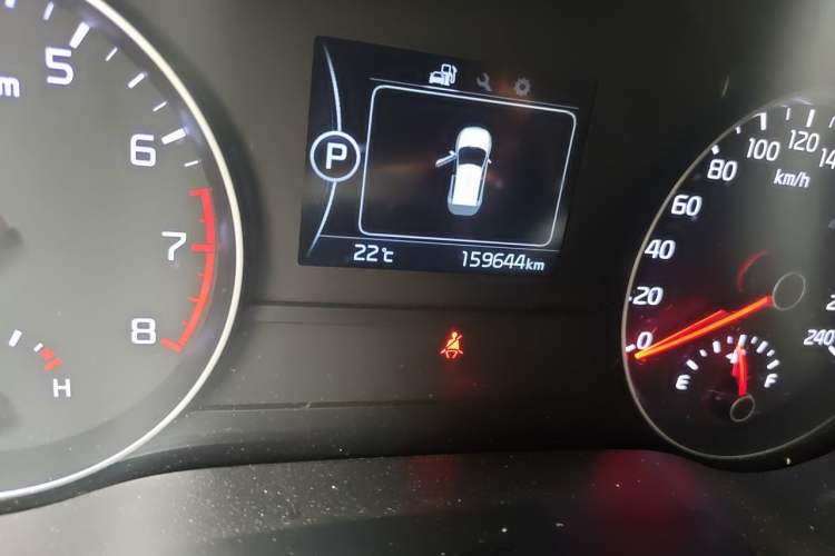 Used Kia KX5 2016 2.0L Automatic 2WD Premium Odometer Close Up