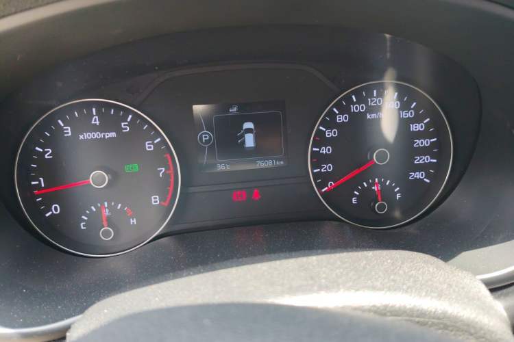 Used Kia KX5 2016 2.0L Automatic 2WD GLS Odometer Close Up