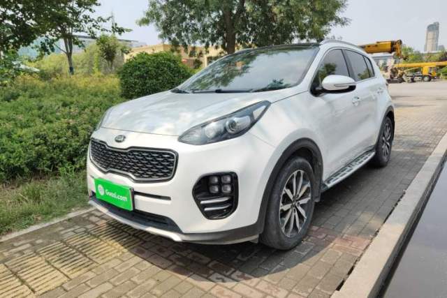 Ojetý Kia KX5 2016 1.6T Automatic Two-Wheel Drive DLX